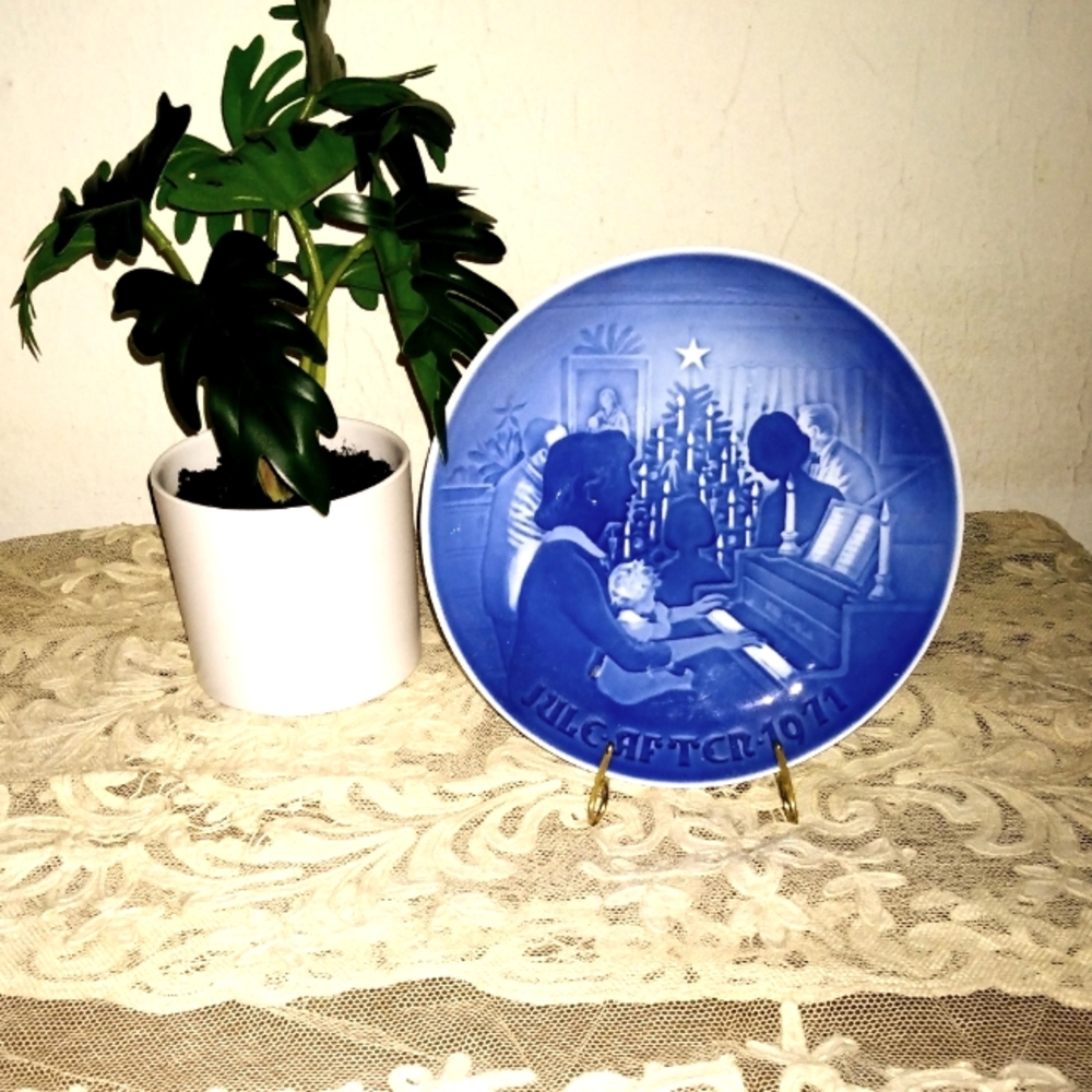 ♥️Bing & Grondahl 1971 Christmas Plate